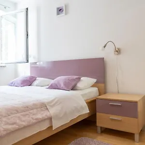 Lila Apartment Cres